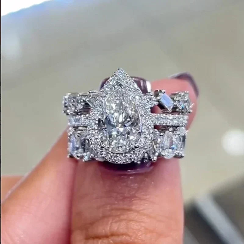 Halo Pear Cut Wedding Ring Set for Women