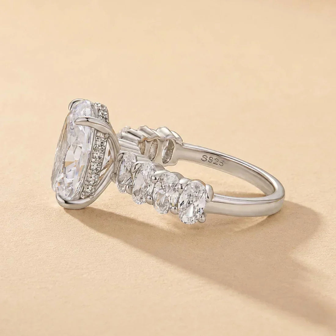 Oval Cut Luxurious Engagement Ring