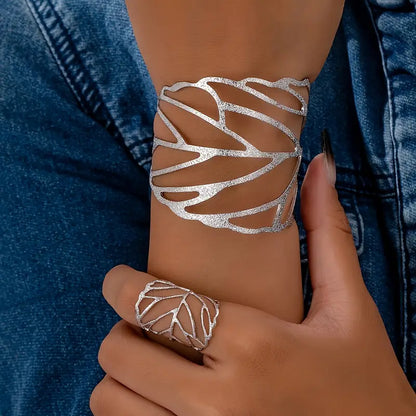 Vintage Leaf-Design Cuff Bracelet