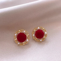 Elegant Round Earrings Made of Rose Gold