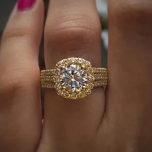 Layered Elegant Zirconia Gold Ring
